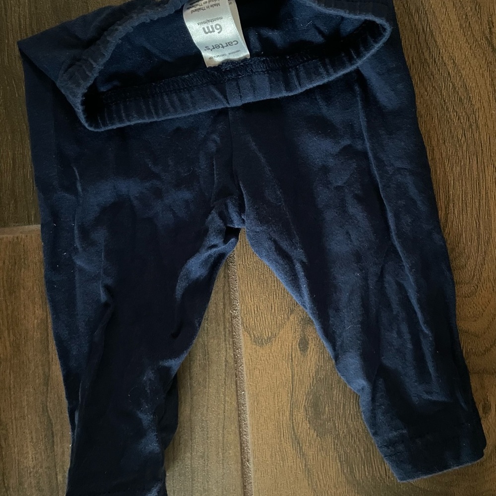 Carter’s Matching Set - Picture 4 of 4